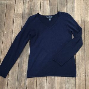 100% Cashmere sweater
